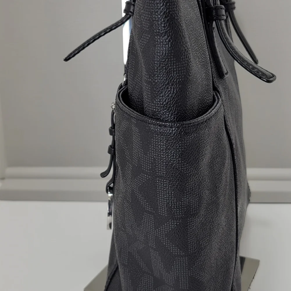 Michael Kors Black Tote Bag - Picture 10 of 16